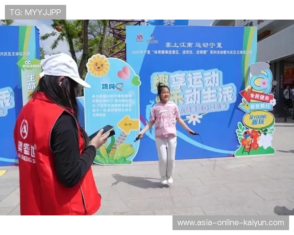 城市赛事期间加强街区引导标识，提升观众出行体验